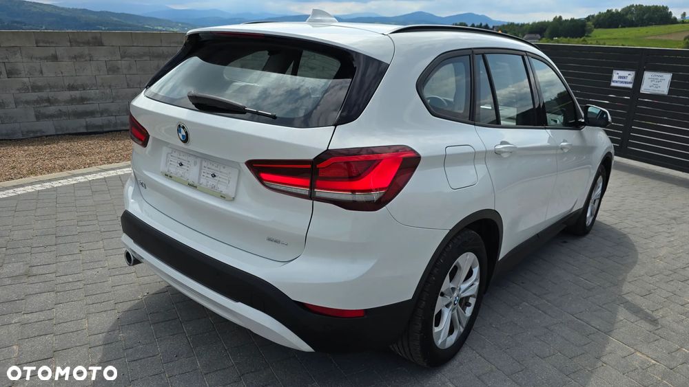 BMW X1 xDrive25e Business Edition - 6