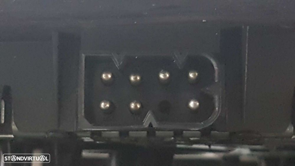 FAROLIM TRASEIRO DIREITO BMW SERIE 3 COMPACTO (E36) 316I - 9