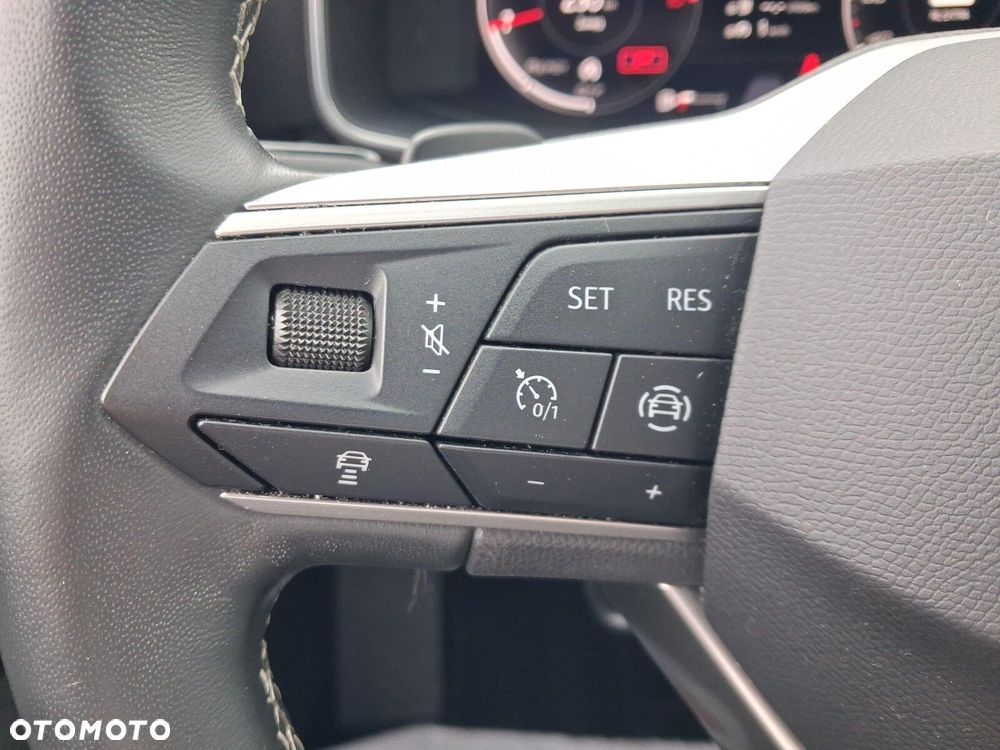 Seat Leon Sportstourer 2.0 TDI Xcellence DSG - 20
