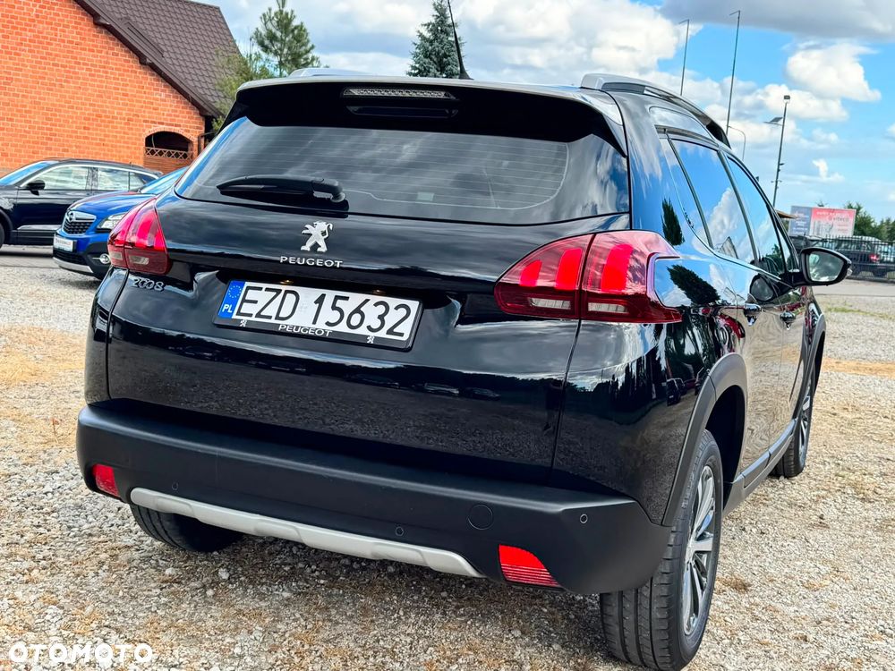 Peugeot 2008 1.2 Pure Tech GPF Allure S&S EAT6 - 8