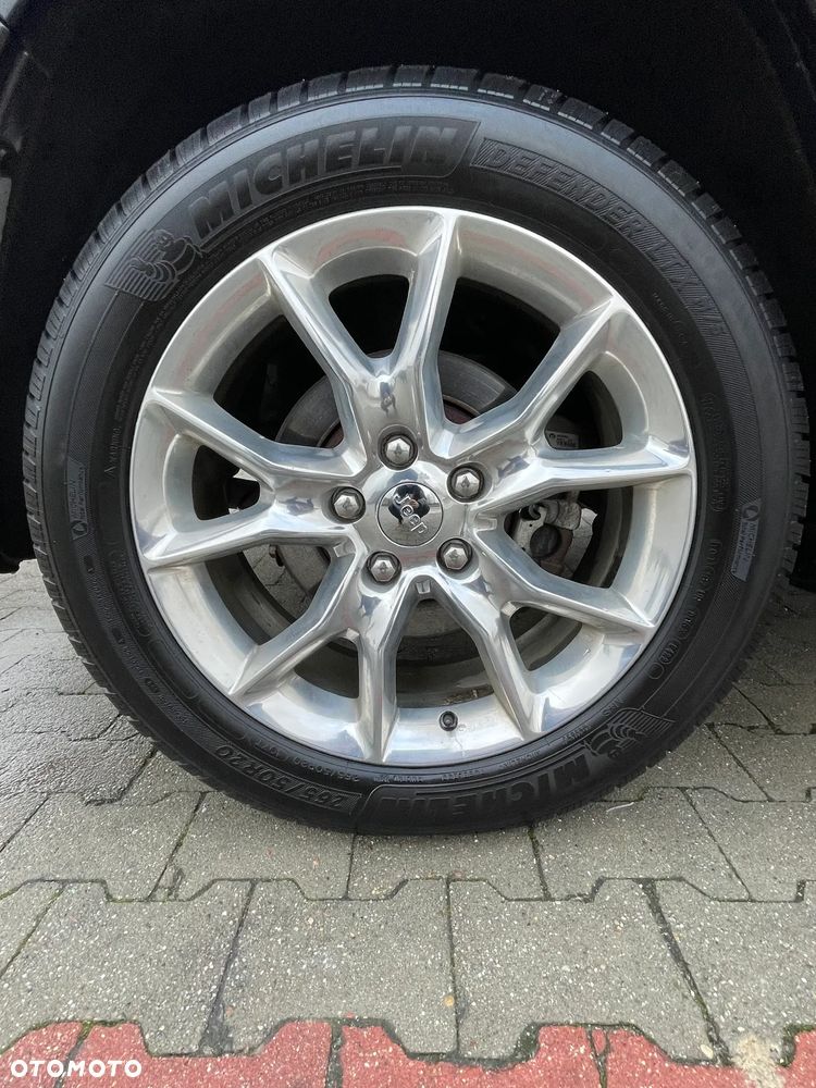 Jeep Grand Cherokee 5.7 V8 HEMI 4WD Automatik Summit - 30