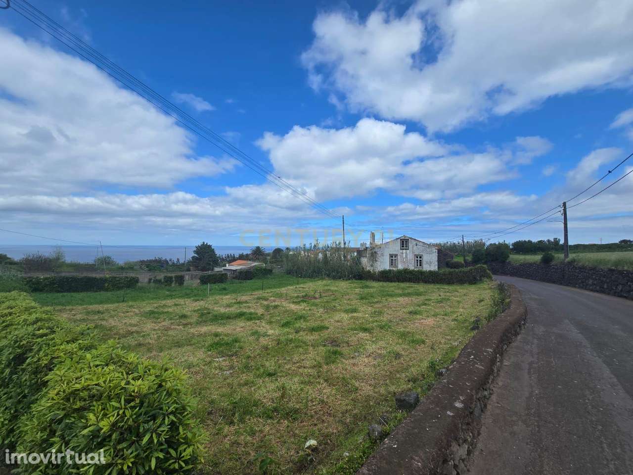 Terreno, 696 m², Lomba da Fazenda - Grande imagem: 3/11