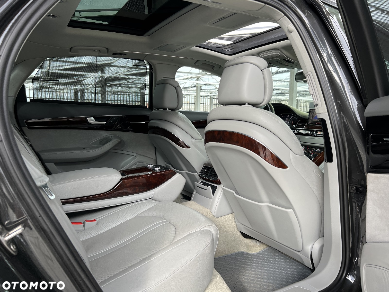 Audi A8 L 55 TFSI quattro tiptronic - 8