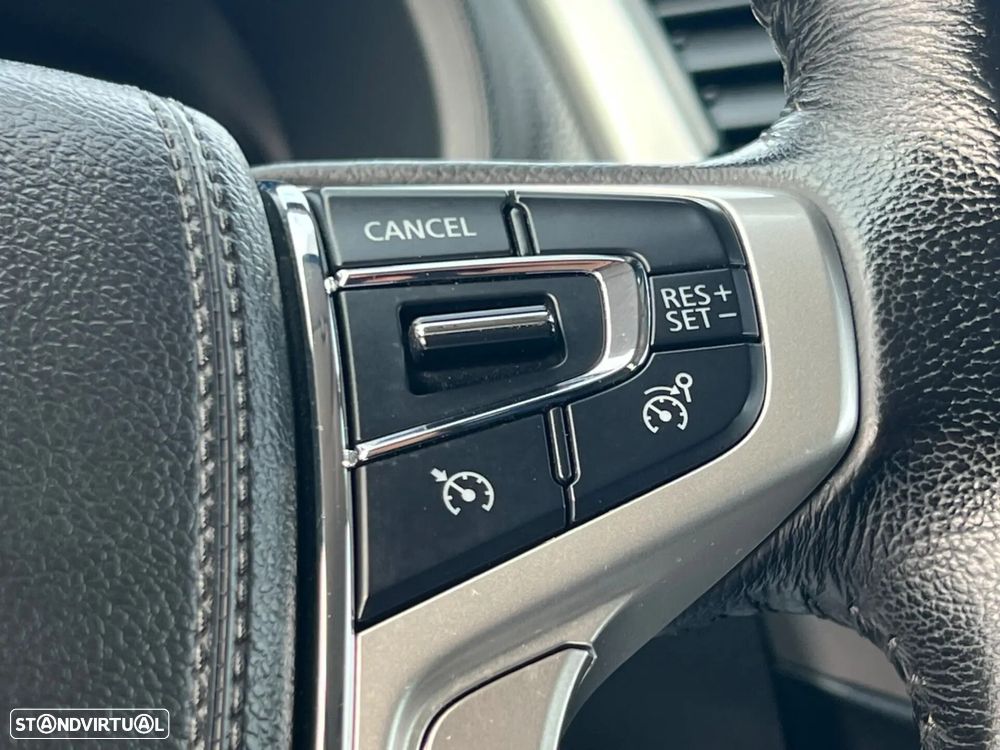 Mitsubishi L200 2.3 DI-D Strakar Space Cab Intense 4WD - 25