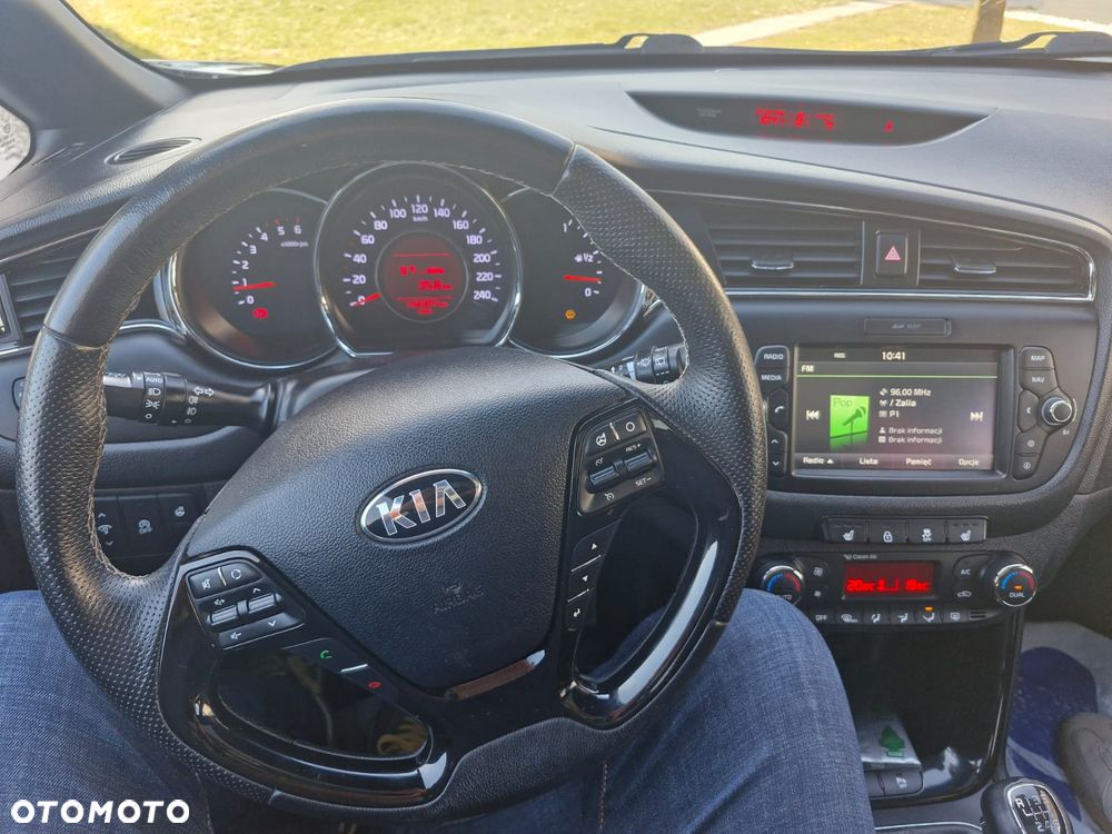 Kia Ceed 1.6 CRDi GT Line - 5