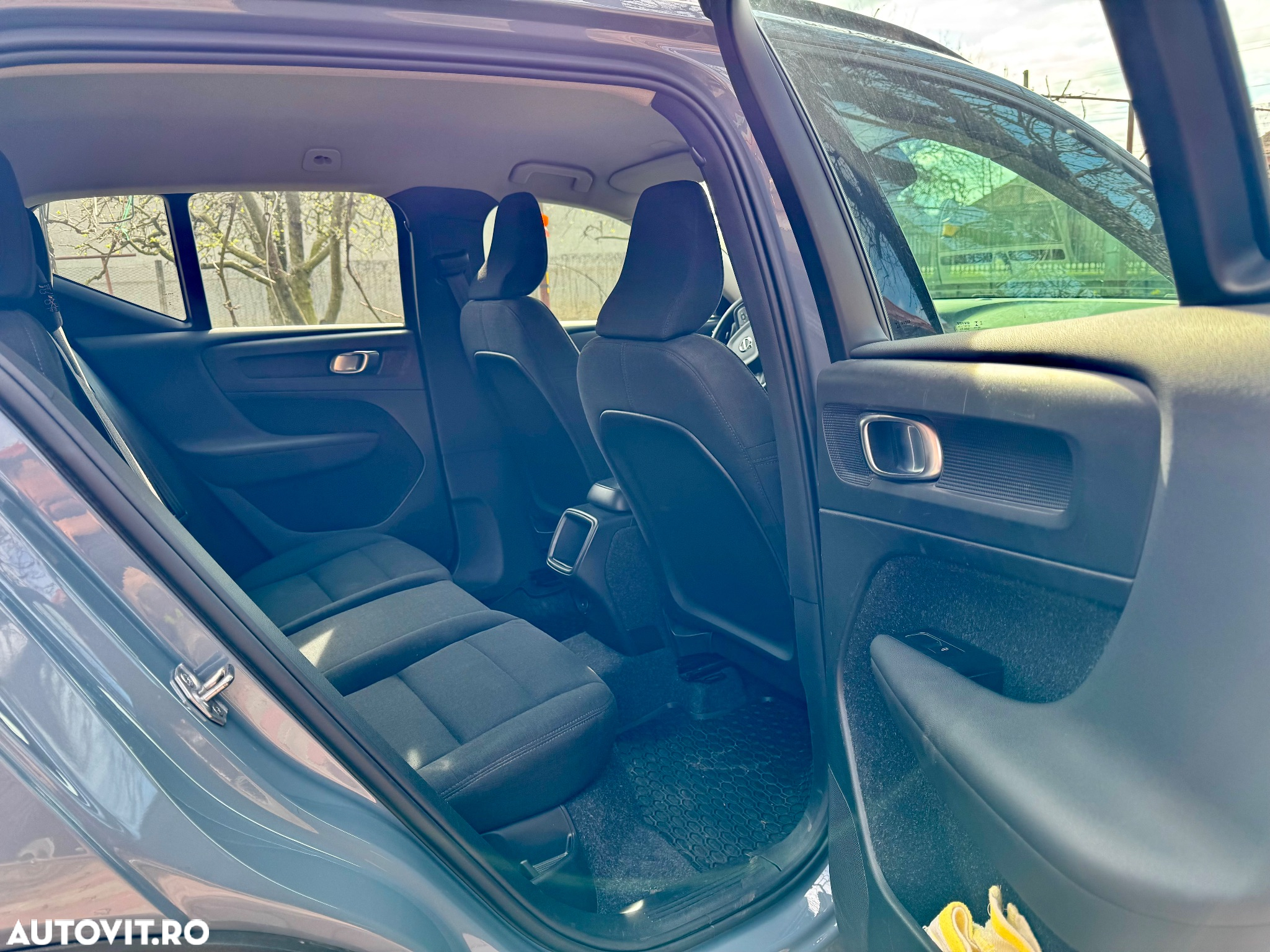 Volvo XC 40 D3 Momentum - 6