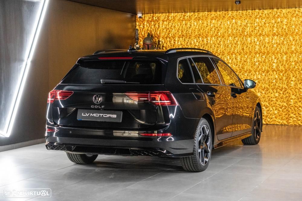 VW Golf Variant 1.5 TSI R-Line - 19