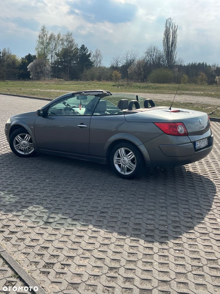 Renault Megane 2.0 Confort Dynamique - 22