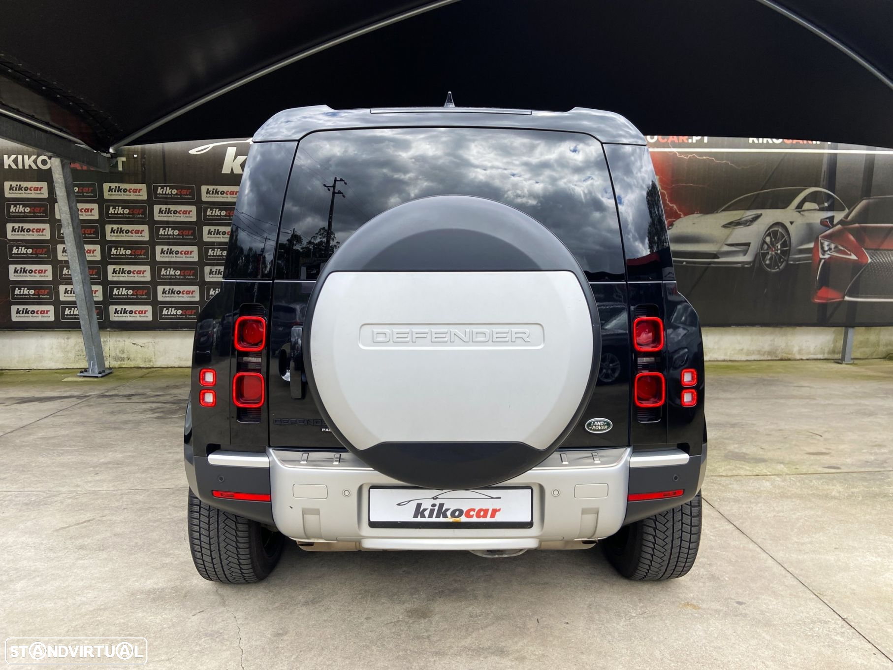 Land Rover Defender 2.0 P400e 110 AWD SE - 7