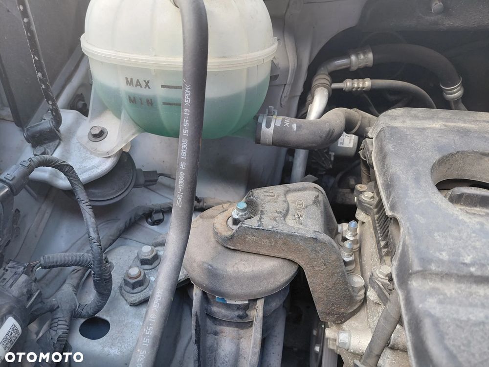Hyundai Tucson 1.7 CRDI BlueDrive GO 2WD - 14