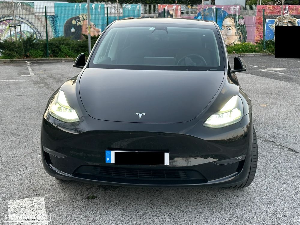 Tesla Model Y Long Range Dual Motor AWD - 1