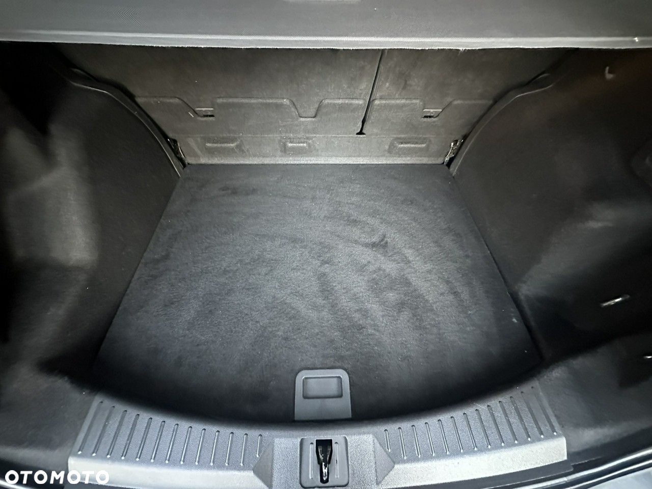 Ford Kuga - 25