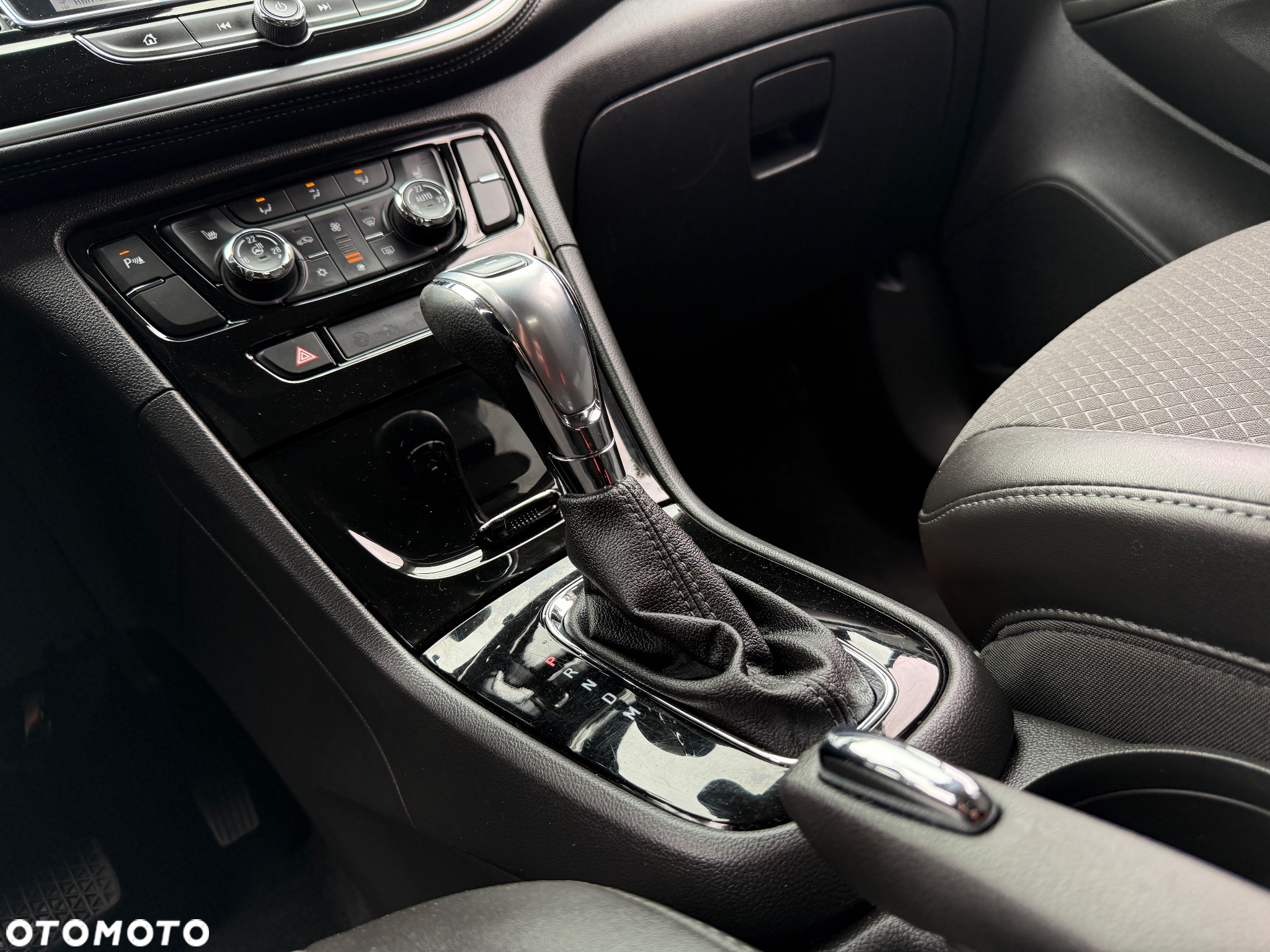 Opel Mokka X 1.4 Automatik Innovation - 10