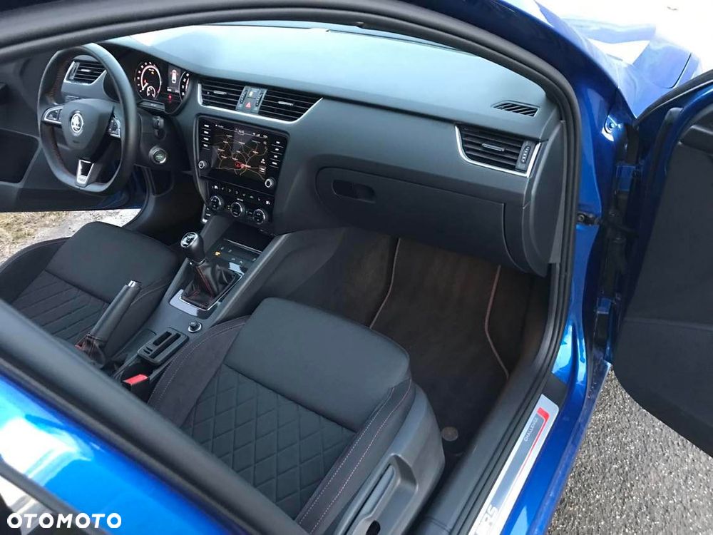 Skoda Octavia 2.0 TDI (Green tec) RS - 13