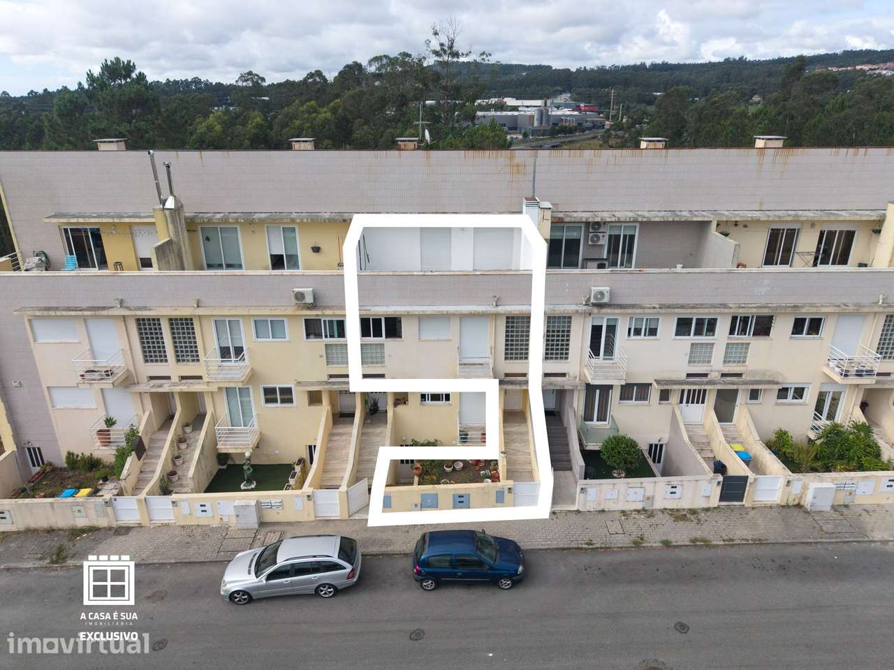 Andar Moradia T4 duplex c área total 213 m2 em São João de Ver - Feira - Grande imagem: 2/27