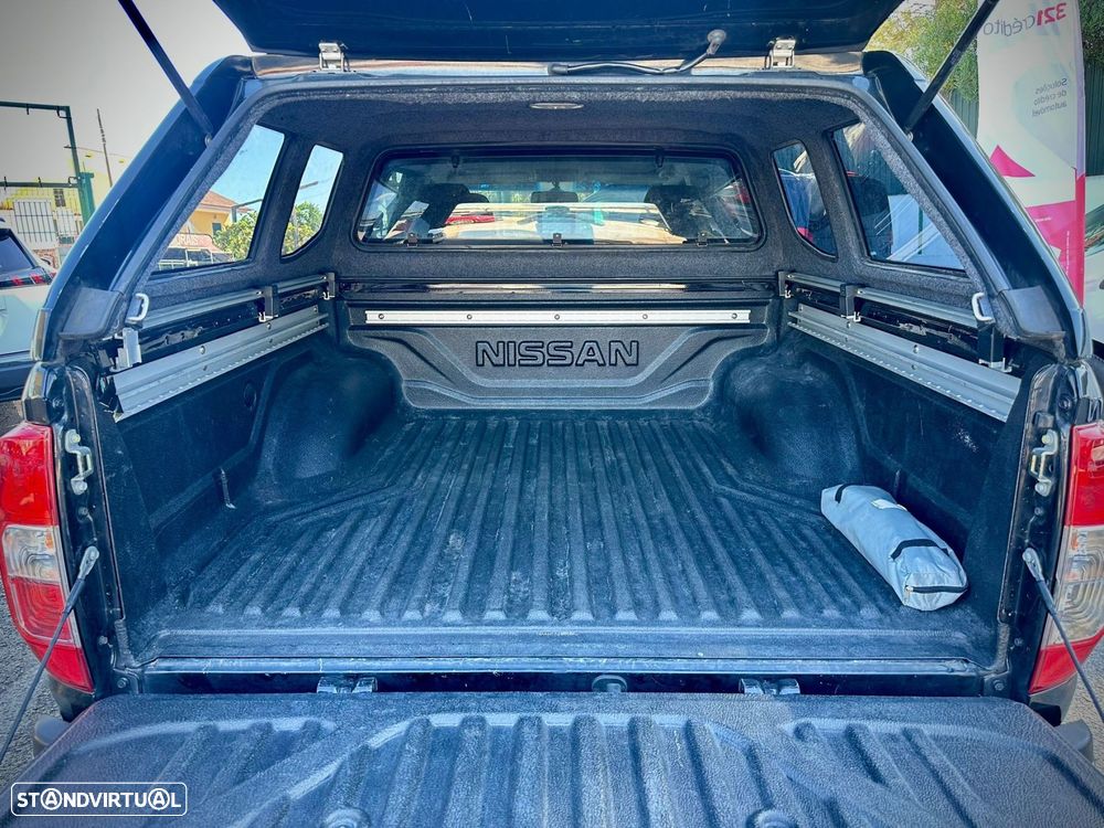 Nissan Navara 2.3 dCi CD 4WD N-Connecta Nav - 14