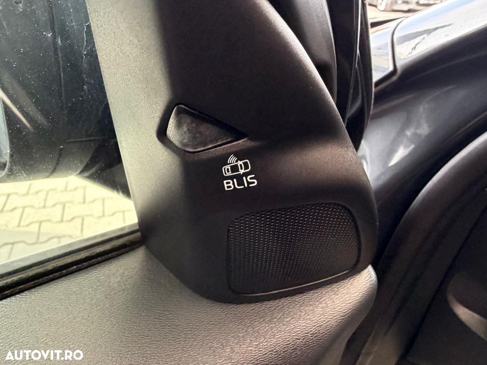 Volvo V60 D2 DRIVe Kinetic - 12