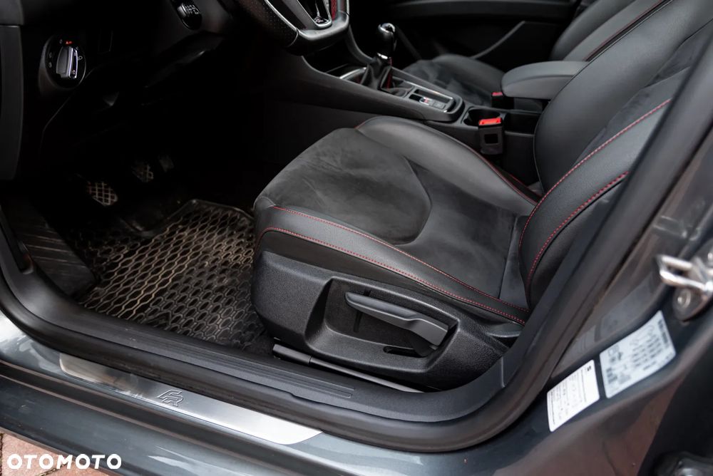 Seat Leon 2.0 TDI DPF Start&Stop FR - 19
