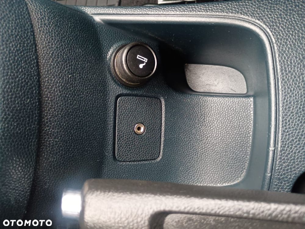 Ford Fiesta 1.25 Celebration - 19