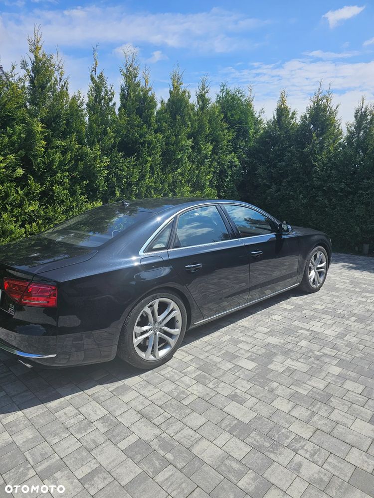 Audi A8 4.2 TDI Quattro - 1