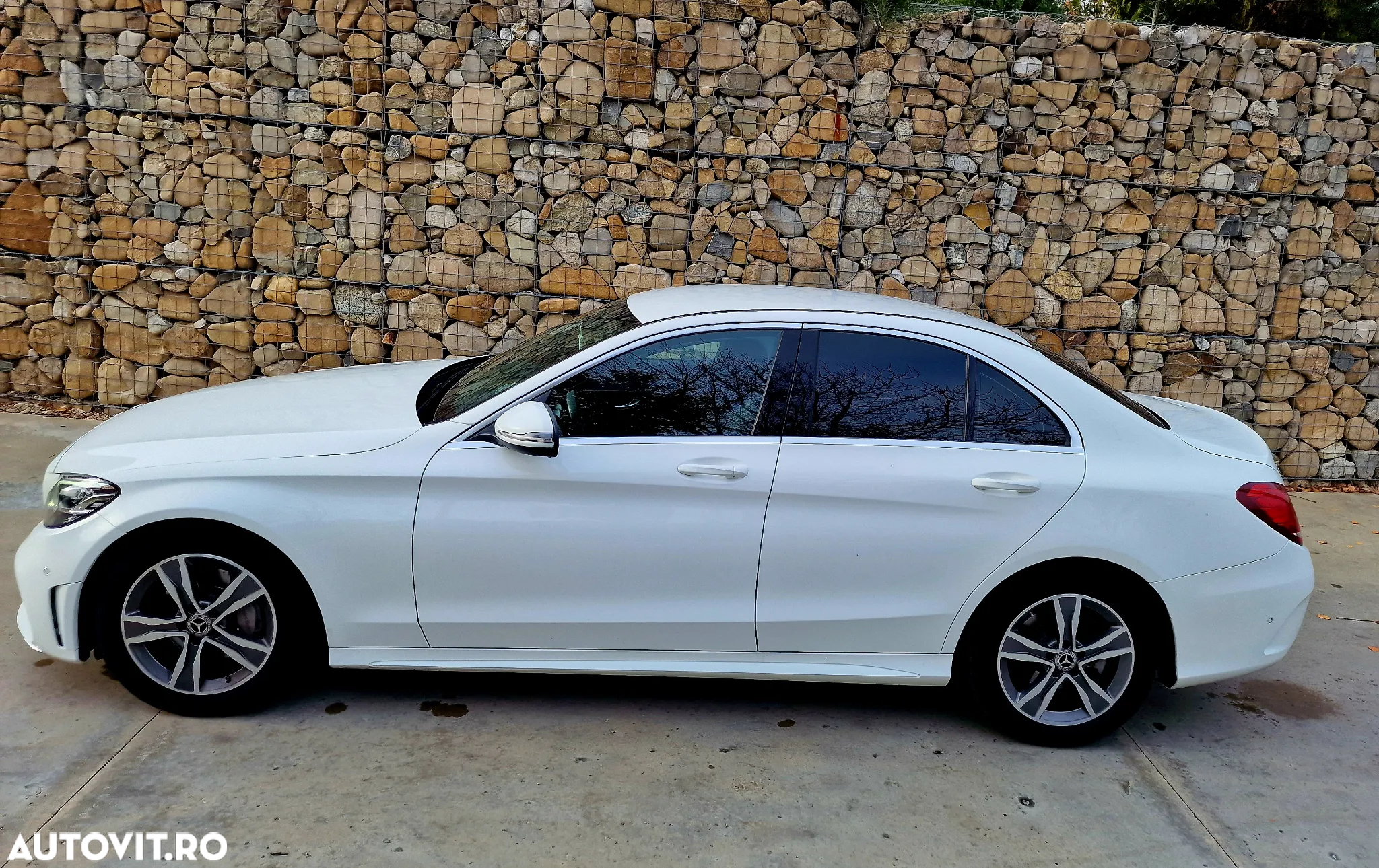 Mercedes-Benz C 220 d 9G-TRONIC AMG Line - 10