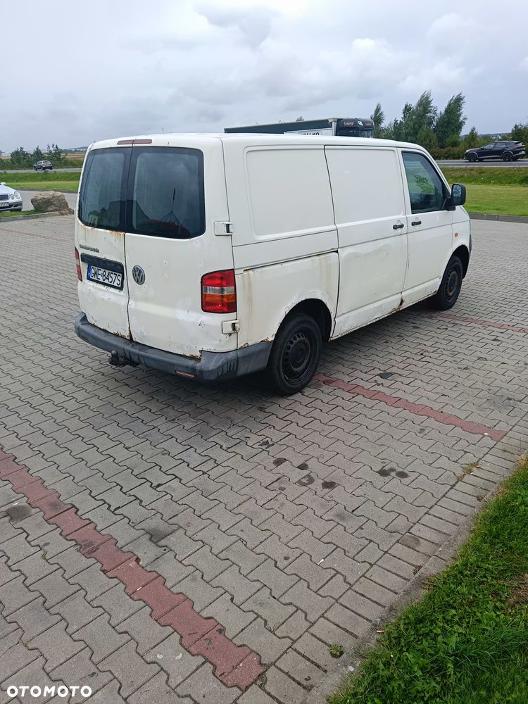 Volkswagen Transporter T5 - 5
