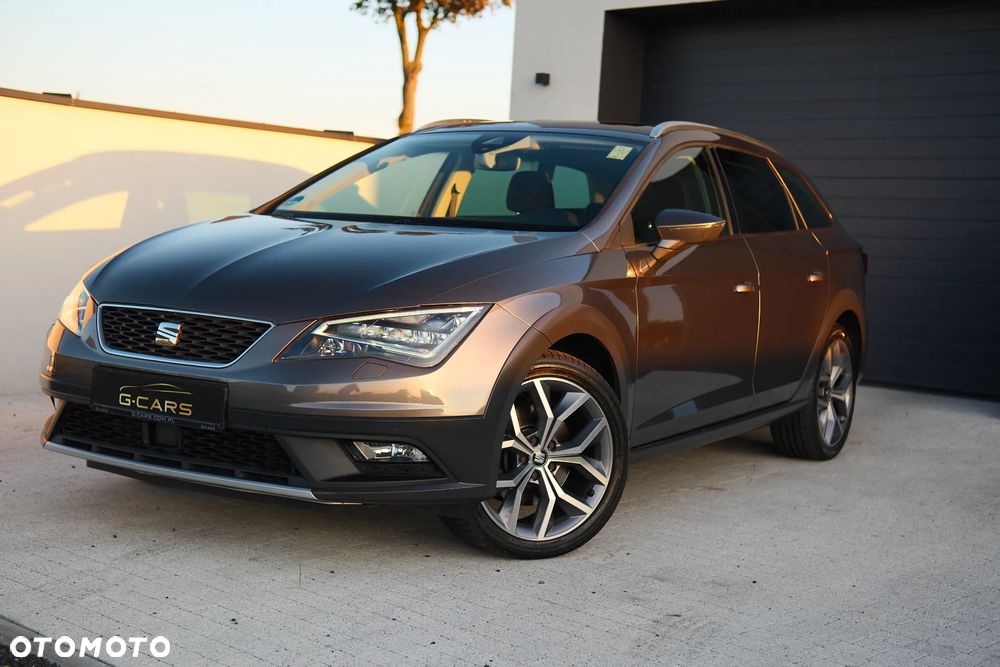 Seat Leon 2.0 TDI DPF Start&Stop DSG XCELLENCE - 1