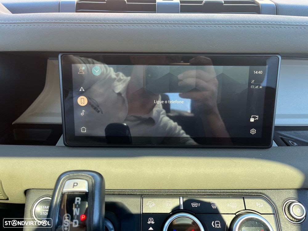 Land Rover Defender 2.0 P400e 110 AWD SE - 33