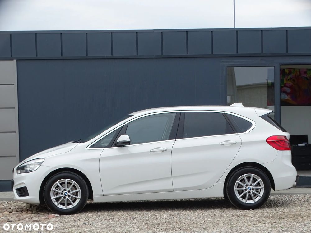 BMW Seria 2 218d Advantage - 3