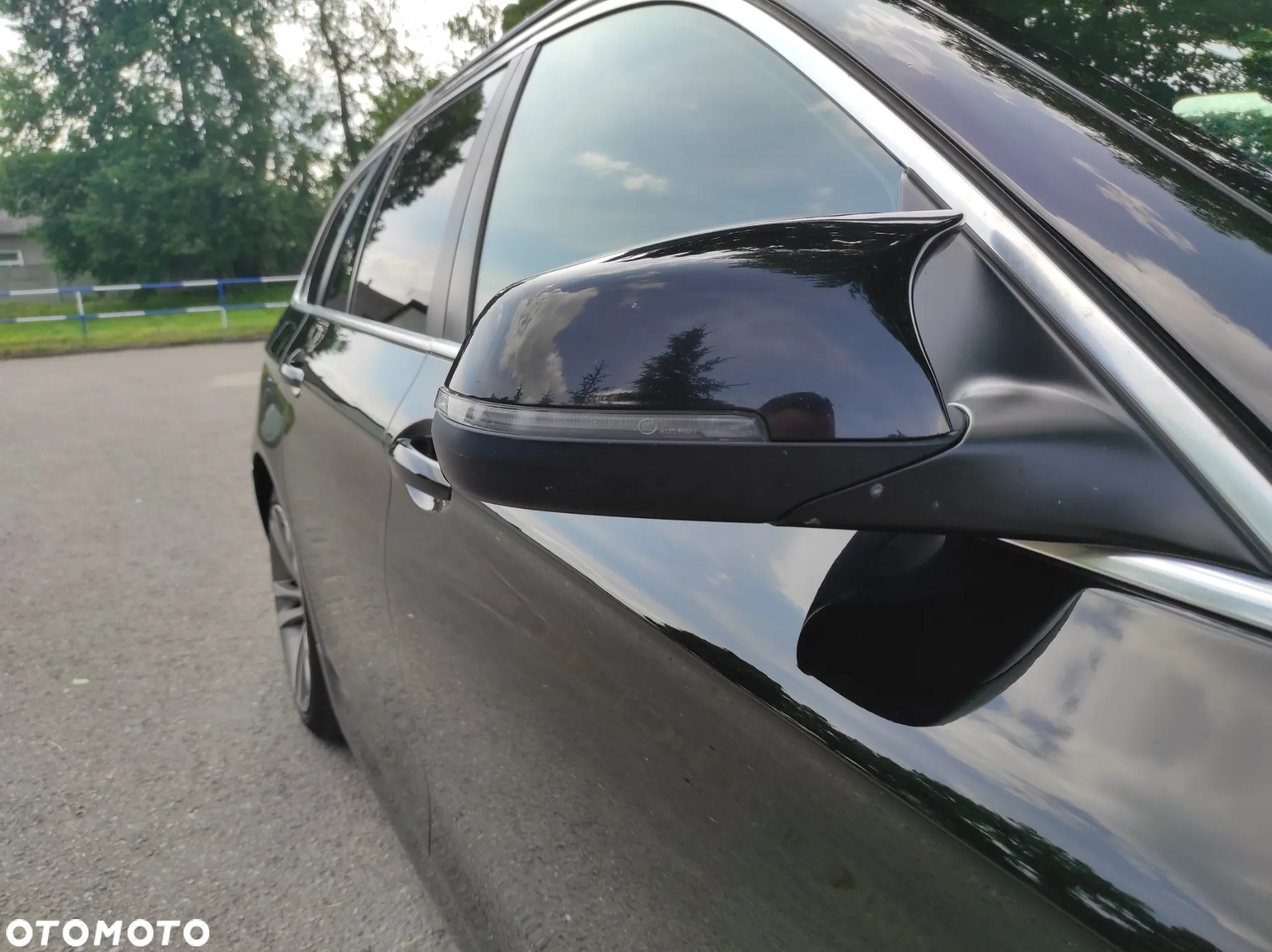 BMW Seria 5 520d Touring - 17
