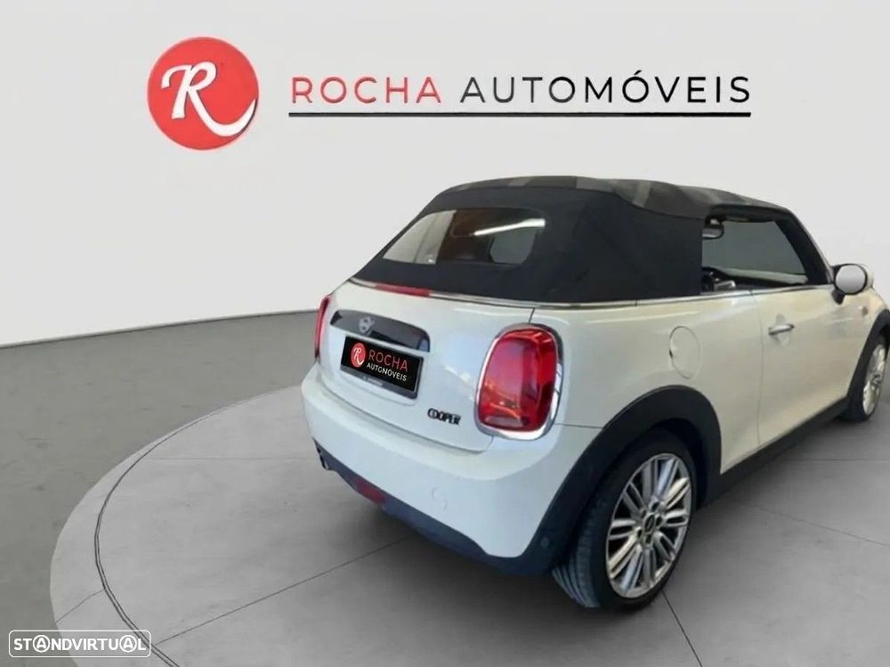 MINI Cabrio Cooper Auto - 3