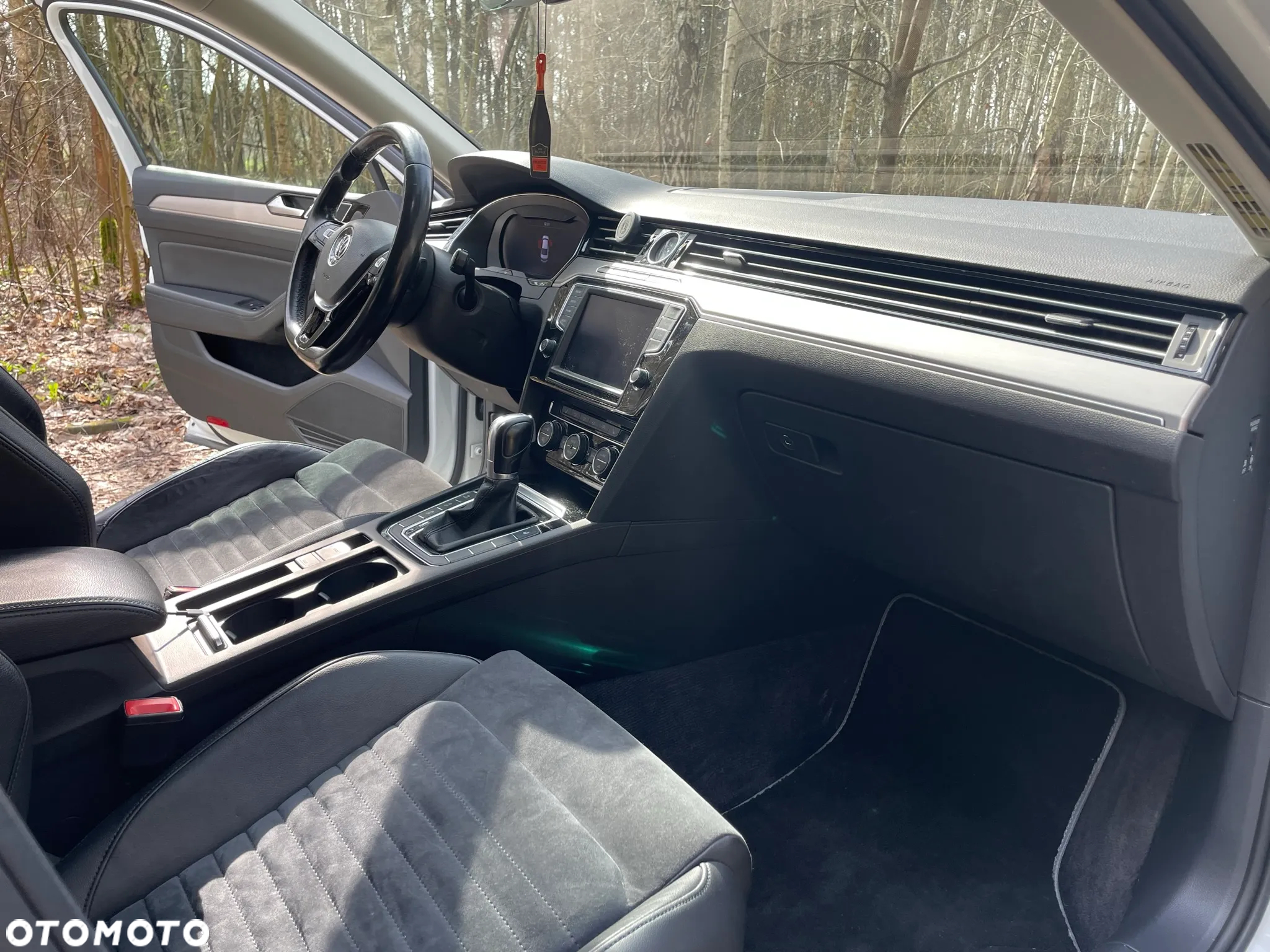 Volkswagen Passat 2.0 TDI BMT Highline DSG - 9