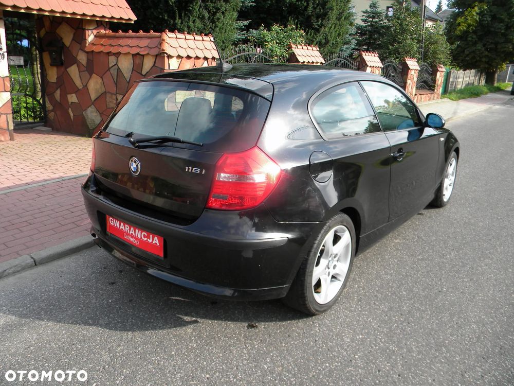 BMW Seria 1 116i - 11