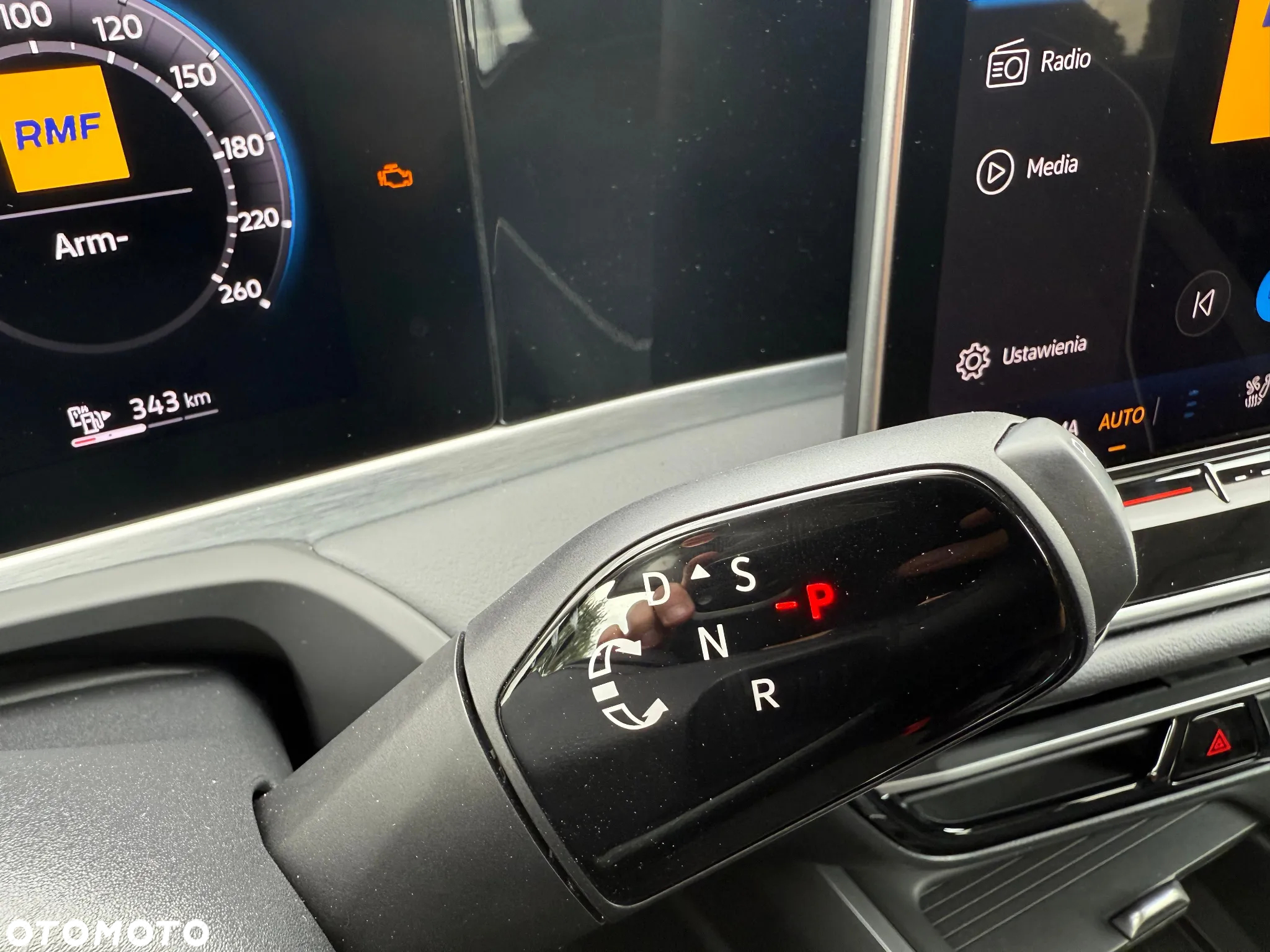 Volkswagen Passat 1.5 TSI ACT mHEV Business Plus DSG - 23