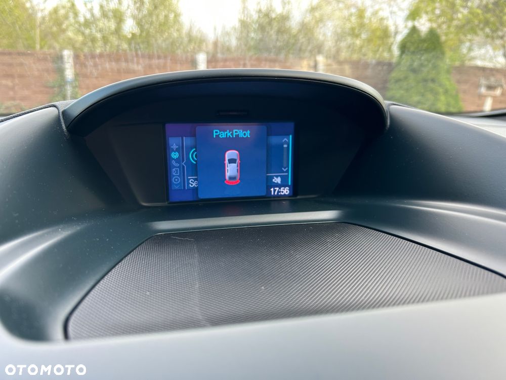 Ford C-MAX 2.0 TDCi Titanium - 17