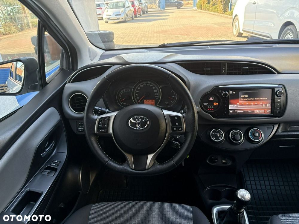 Toyota Yaris - 18