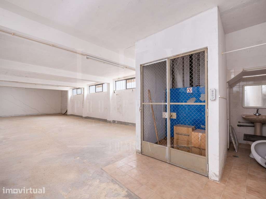 Garagem | Rua Machado de Castro, Coimbra - Grande imagem: 5/16