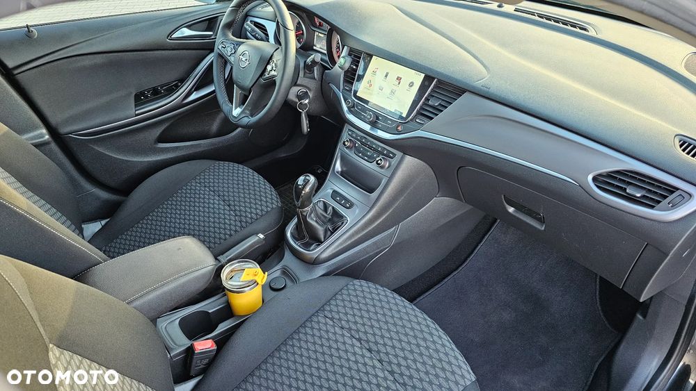 Opel Astra 1.4 Turbo Business - 12