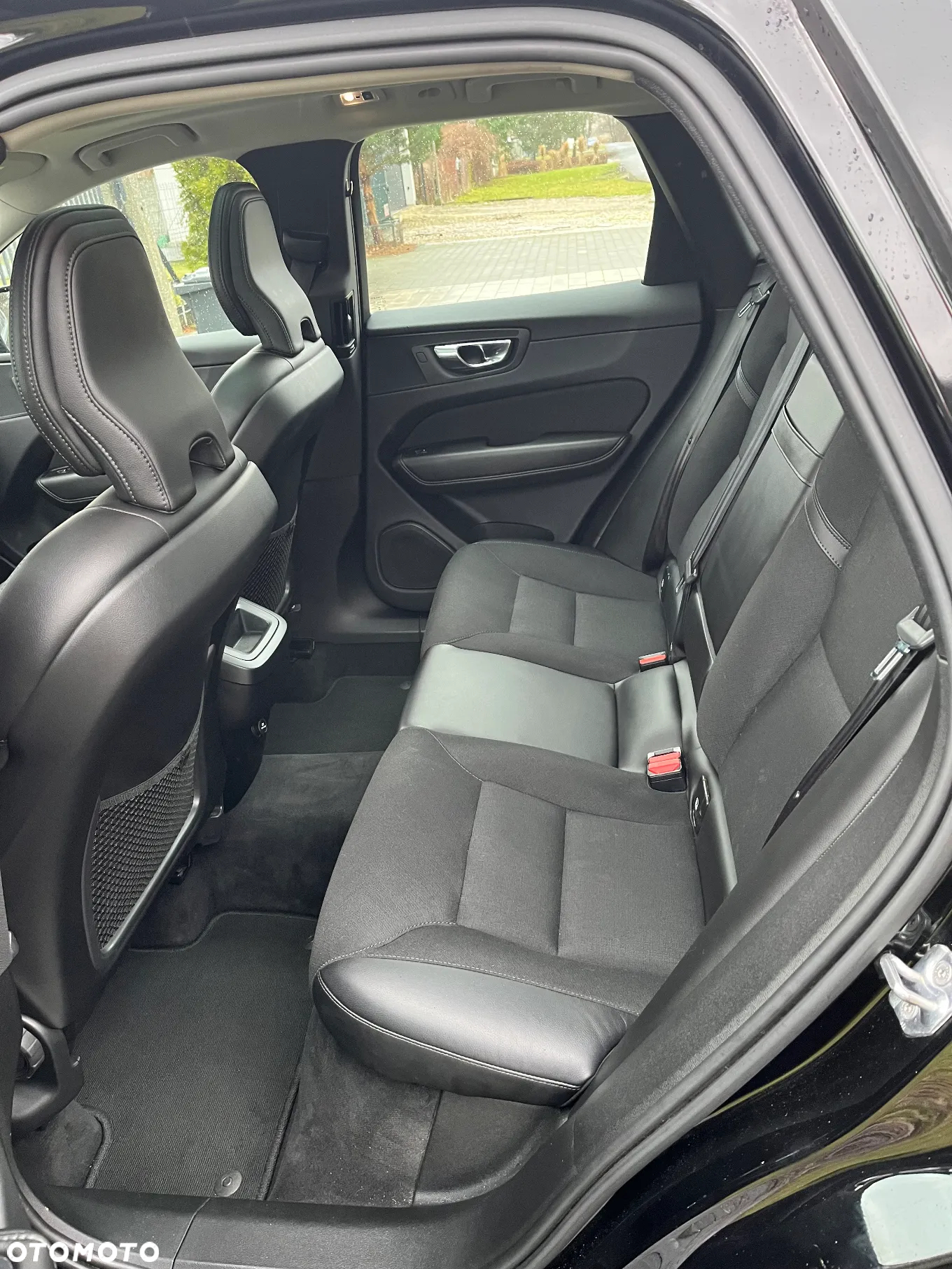 Volvo XC 60 D4 AWD Momentum - 7