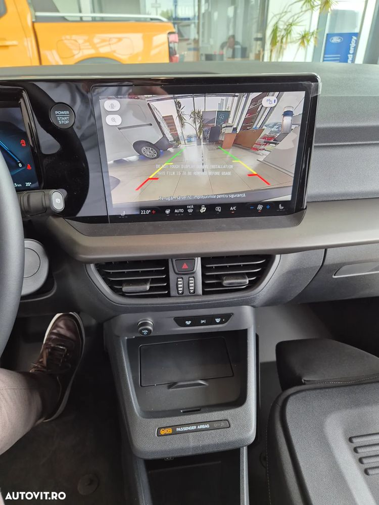 Ford Transit Courier Electric - 18