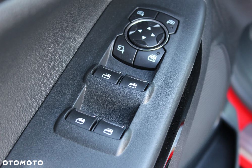 Ford EcoSport 1.0 EcoBoost COOL&CONNECT - 12