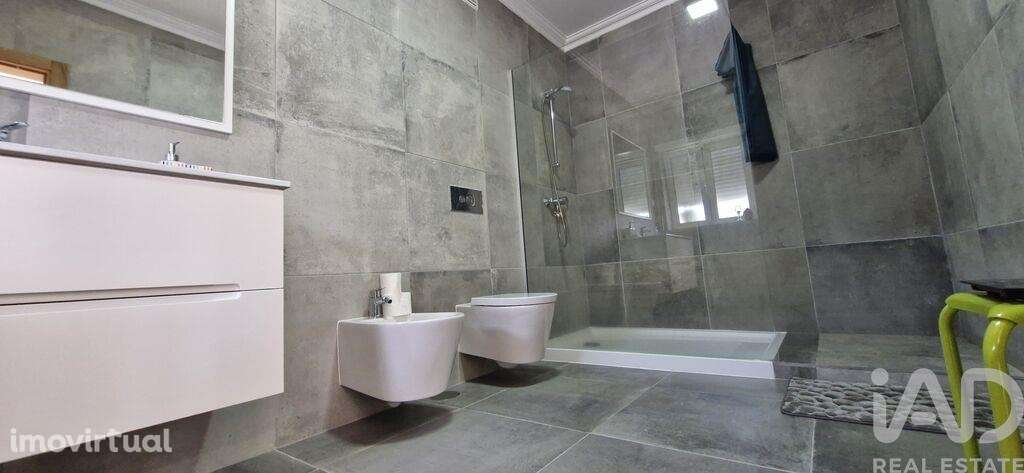 Apartamento T2 em Tornada e Salir do Porto de 129,00 m2 - Grande imagem: 5/30