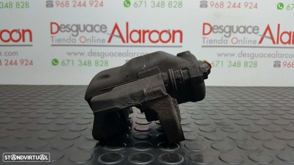 PINÇA DE TRAVÃO FRENTE DIREITA RENAULT KANGOO DYNAMIQUE - 6