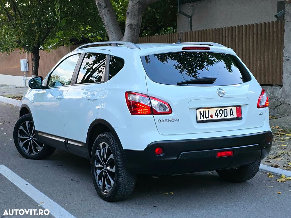 Nissan Qashqai - 2