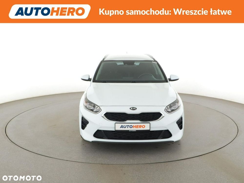 Kia Ceed 1.4 T-GDI M - 12