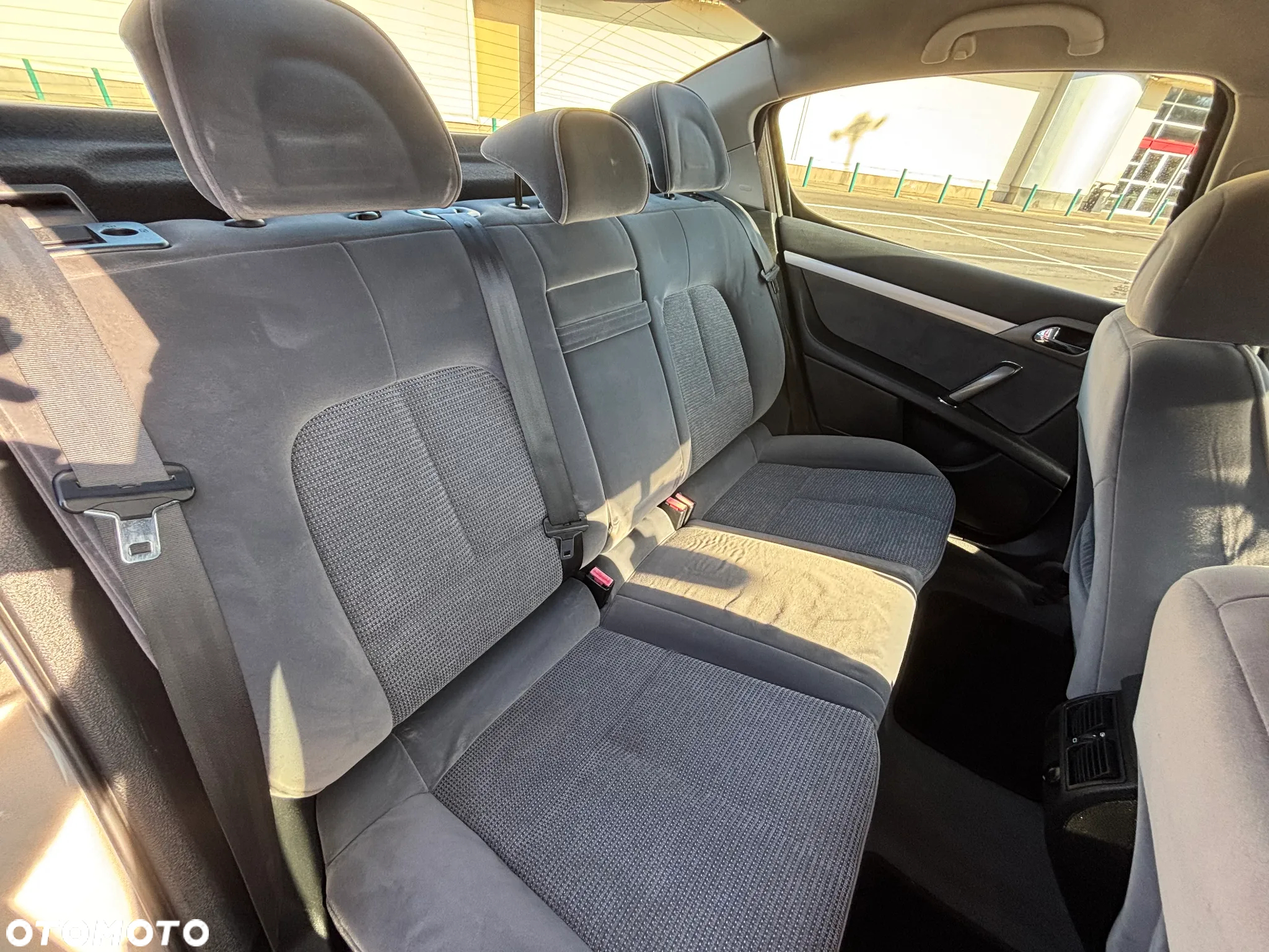 Peugeot 407 1.8 SR Komfort - 18
