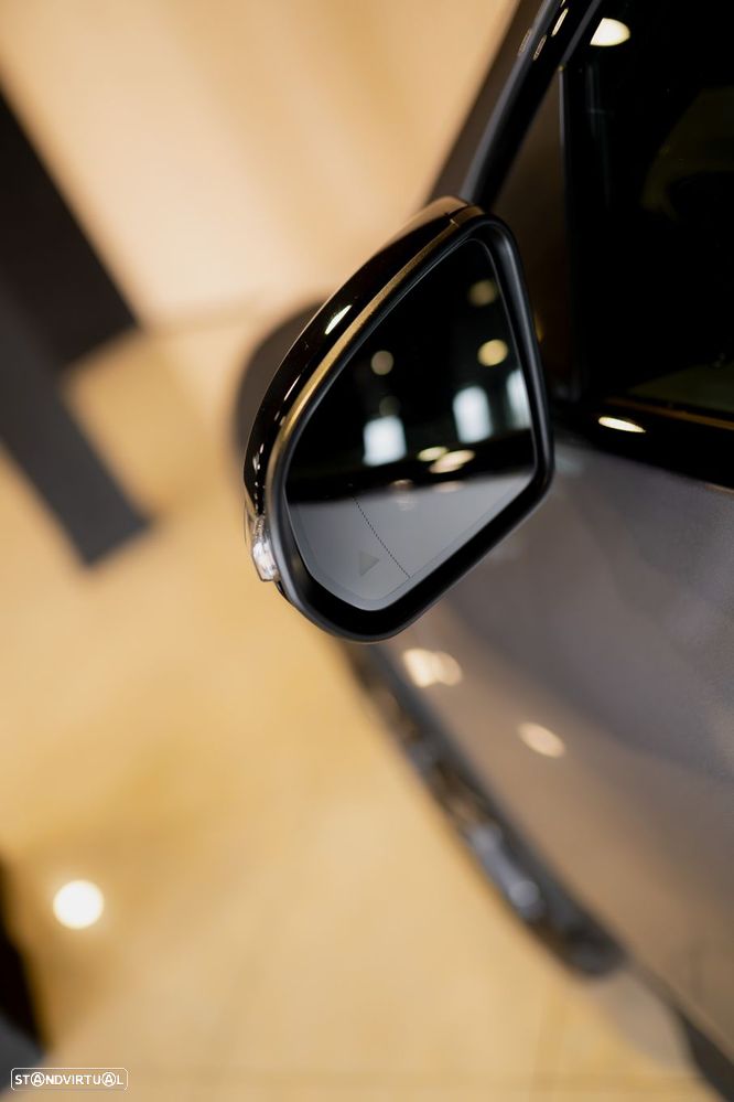 Mercedes-Benz GLA 250 e 8G-DCT AMG Line - 20