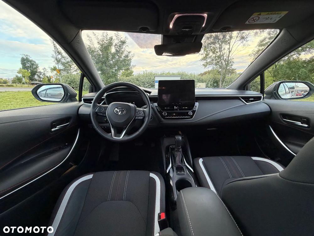 Toyota Corolla 1.8 Hybrid GR Sport - 12