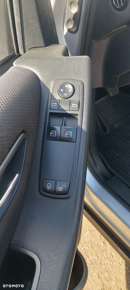 Mercedes-Benz Klasa A 180 CDI Avantgarde First - 9