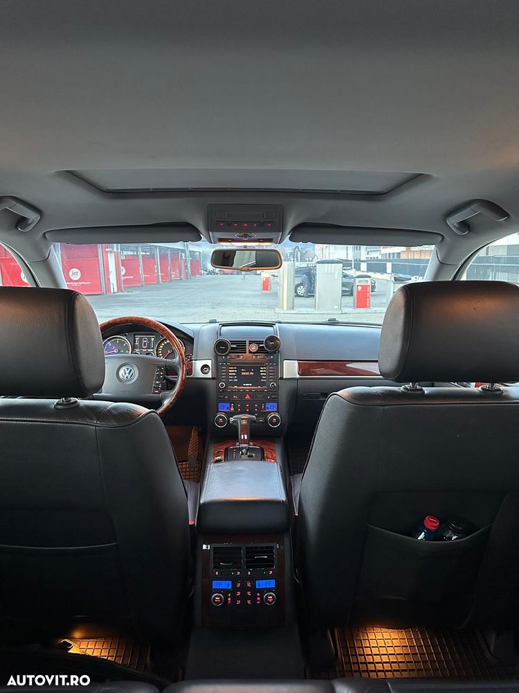 Volkswagen Touareg 2.5 TDI R5 Aut. - 16